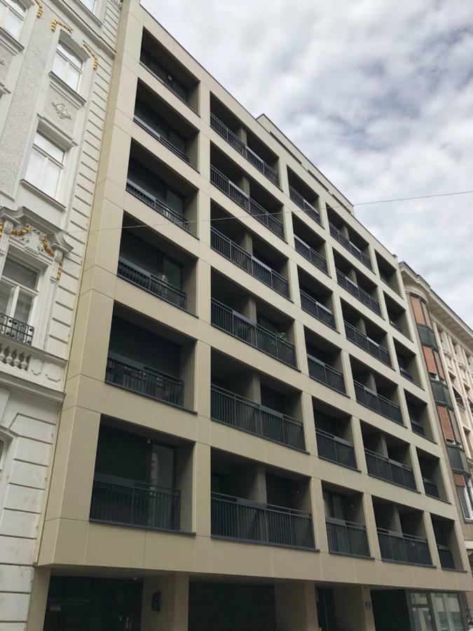 Moderne Trifft Tradition Im Herzen Wiens ภายนอก รูปภาพ